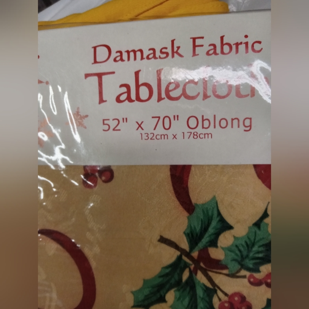 Oblong Cloth Christmas Tablecloth 70"×52" Gold